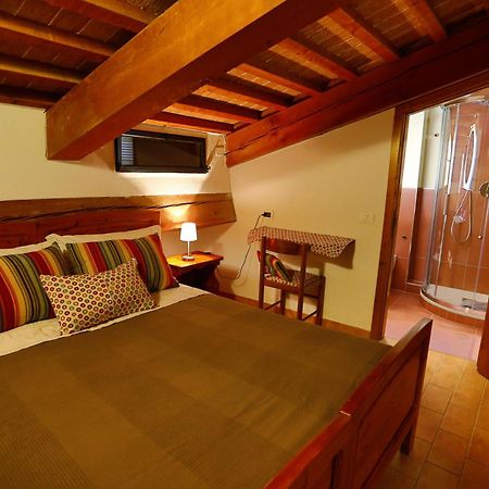 Agriturismo Cascina Cipressa San Romano  外观 照片