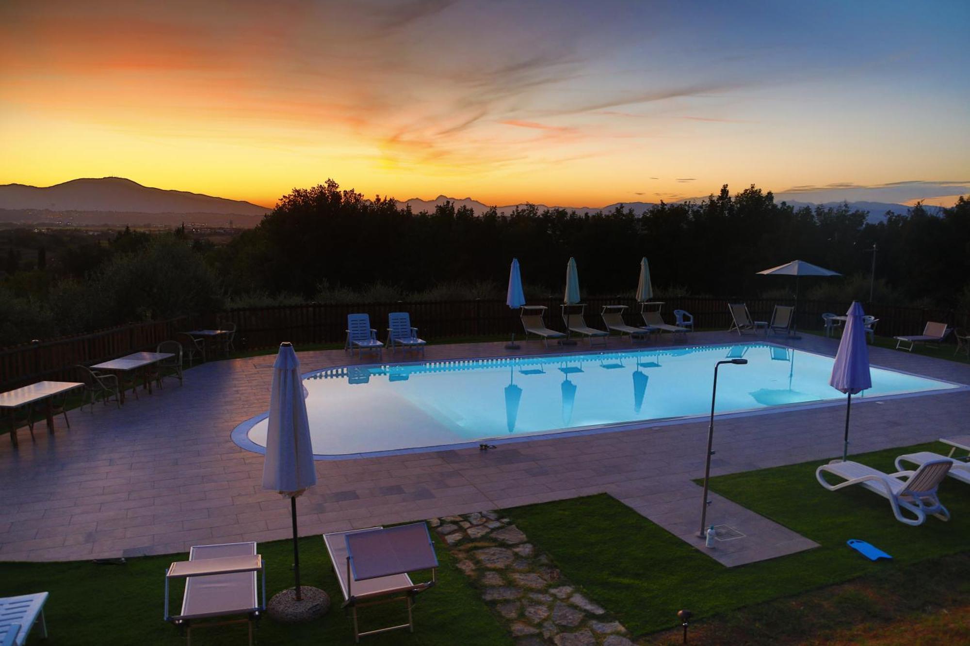 Agriturismo Cascina Cipressa San Romano  外观 照片