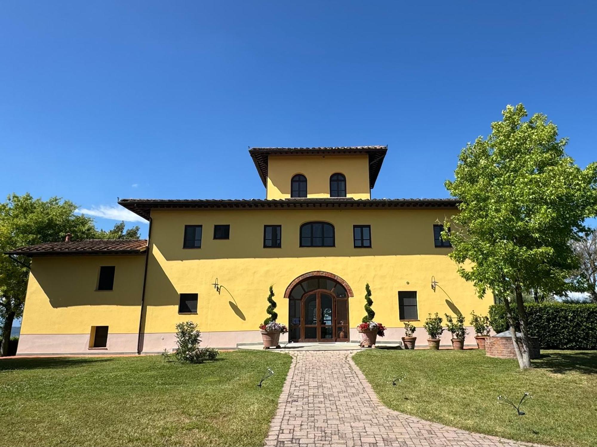 Agriturismo Cascina Cipressa San Romano  外观 照片