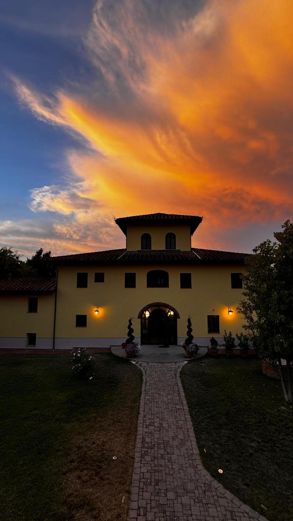 Agriturismo Cascina Cipressa San Romano  外观 照片